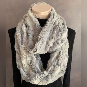 Jeanasis Elegant Gray & Brown Faux Fur Infinity Scarf